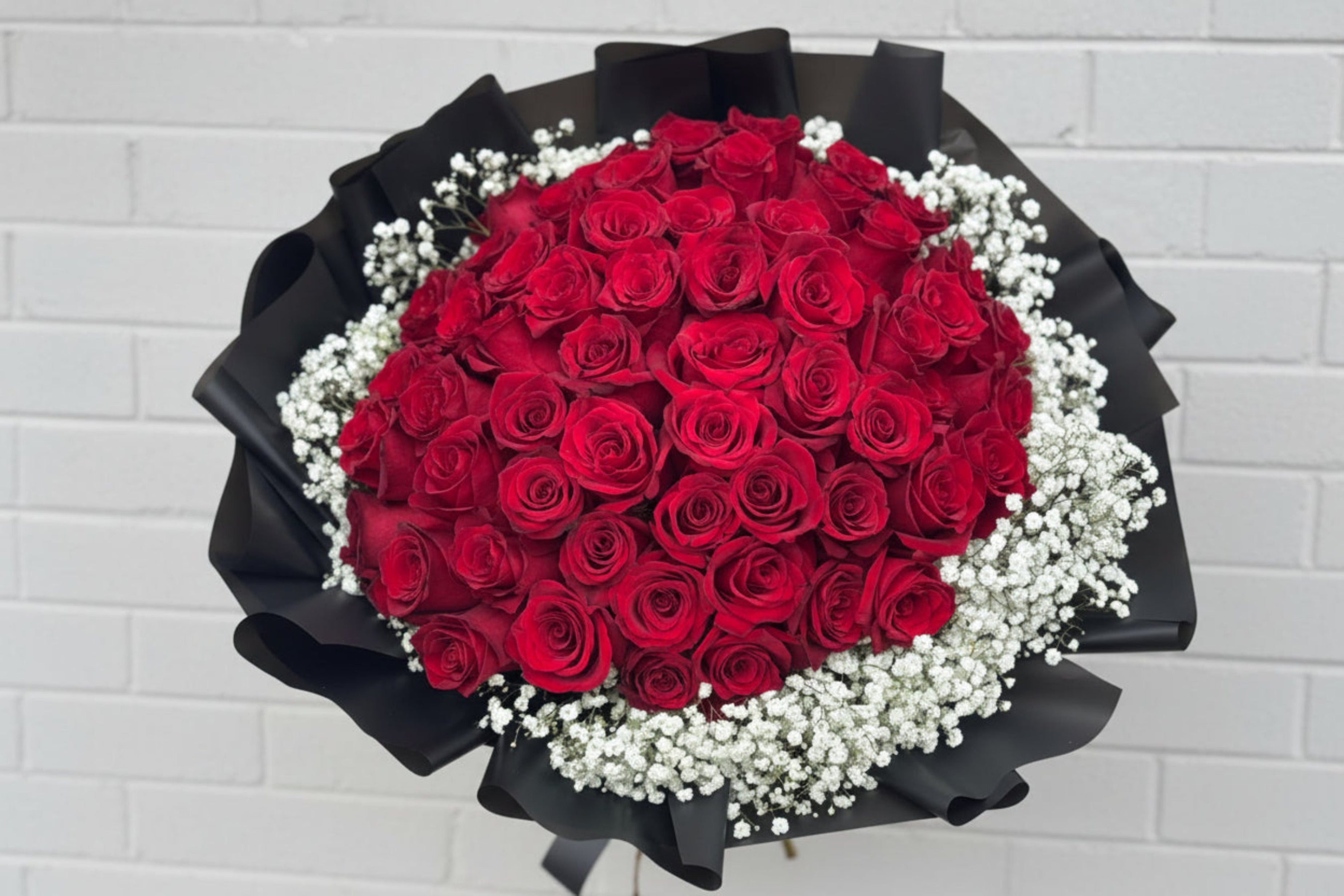 The 60 Halo Rose Bouquet